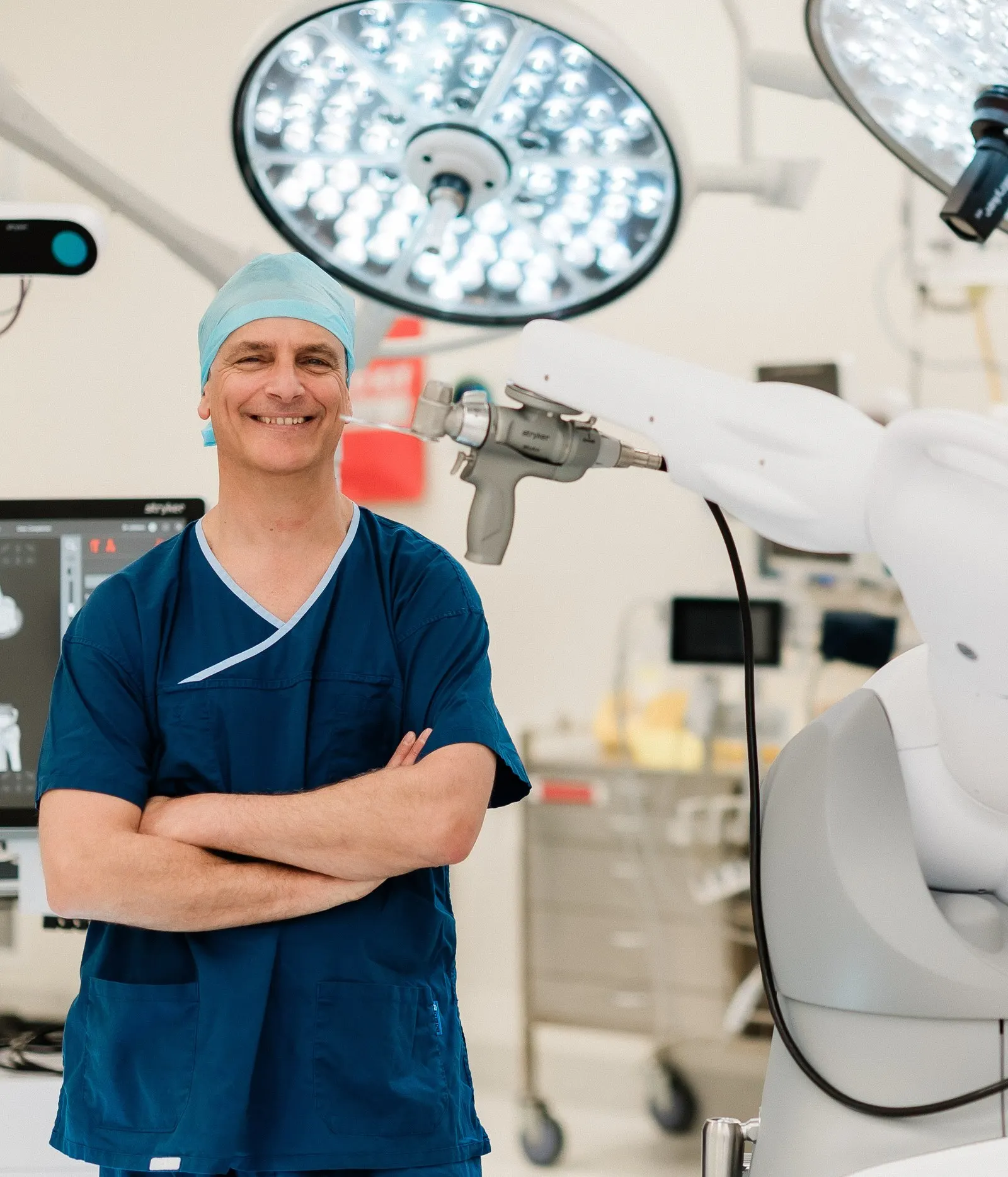 Dr Limbers in theatre with the Mako robotic arm